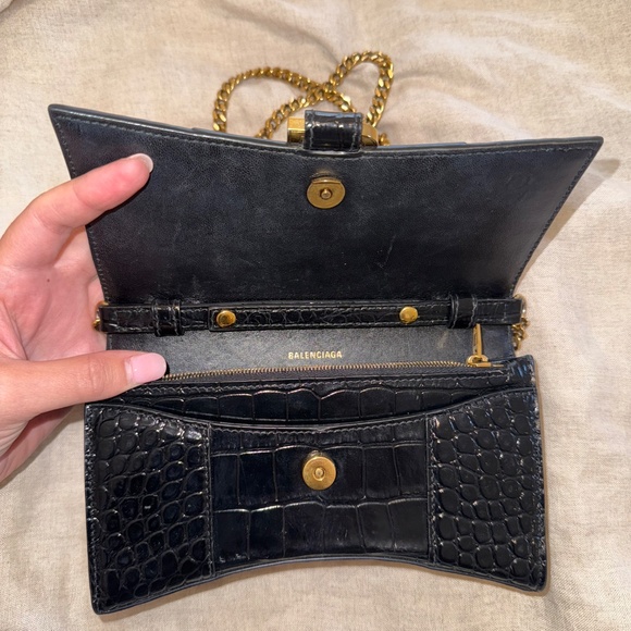 Black Balenciaga Crossbody Hourglass Bag - Picture 5 of 7
